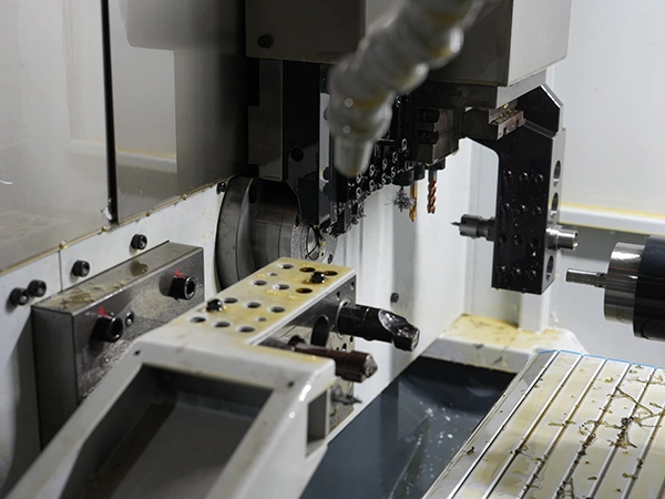 Токарный автомат продольного точения с ЧПУ