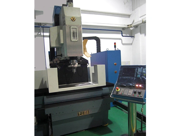 Координатно-шлифовальный станок с ЧПУ